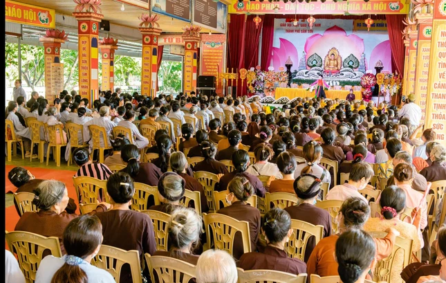 Quang cảnh buổi lễ