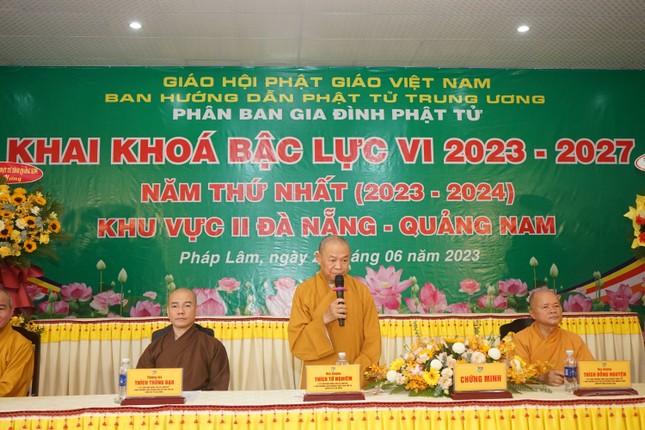 Hòa thượng Thích Từ Nghiêm sách tấn các huynh trưởng