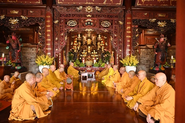 Lễ tác pháp an cư của chư Tăng tại chánh điện chùa Nam Hải Lễ tác pháp an cư của chư Tăng tại chánh điện chùa Nam Hải