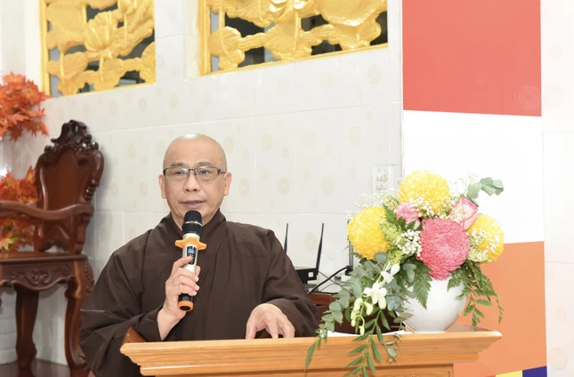 Thượng tọa Thích Tâm Chơn phát biểu khai mạc