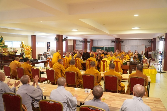 Chư Tăng Ni hành giả tham dự