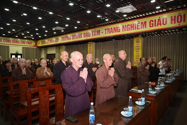 Niệm Phật cầu gia hộ