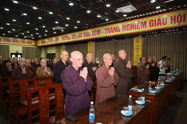 Niệm Phật cầu gia hộ