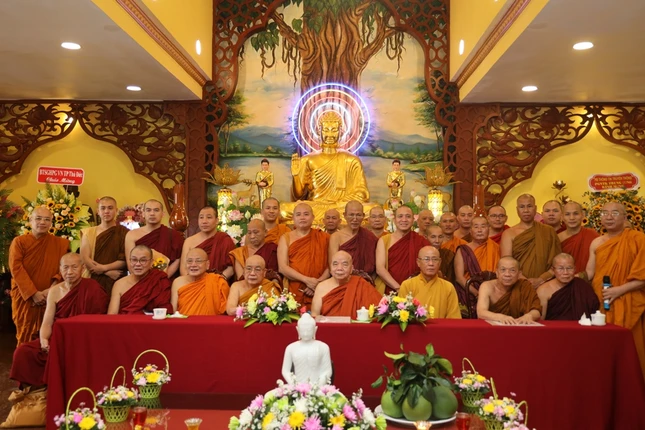 Phân ban Tăng sự Phật giáo Nam tông Kinh thuộc Ban Tăng sự T.Ư nhiệm kỳ 2022-2027: Hòa thượng Viên Minh, Chứng minh Phân ban; Hòa thượng Thiện Tâm làm Trưởng ban