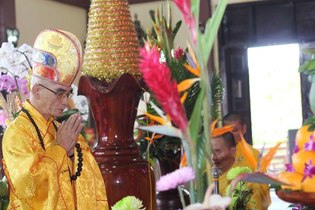 Hòa thượng Thích Tâm Thanh, sám chủ khóa lễ Hòa thượng Thích Tâm Thanh, sám chủ khóa lễ