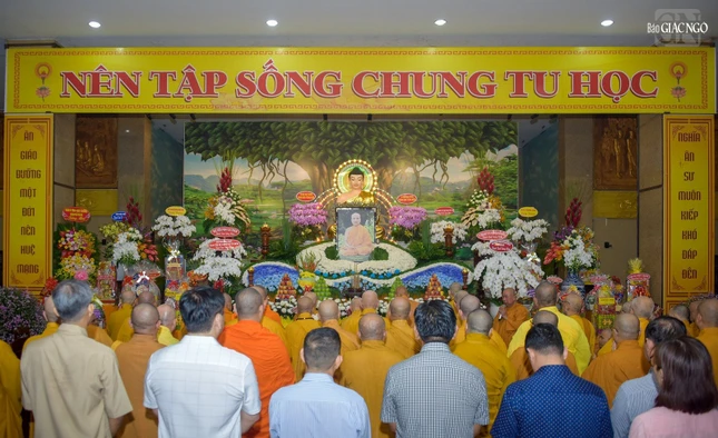 Quang cảnh buổi lễ