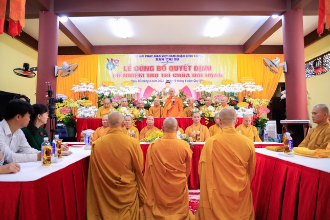 Hòa thượng Thích Minh Giác ban đạo từ Hòa thượng Thích Minh Giác ban đạo từ