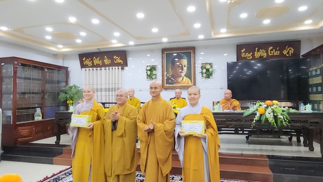 Trao giải Khuyến khích