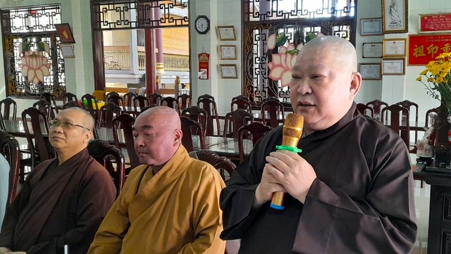 Thượng tọa Thích Nguyên Nhựt đáp từ