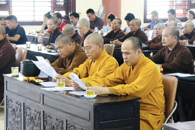 Chư Tăng Ni tham dự Chư Tăng Ni tham dự