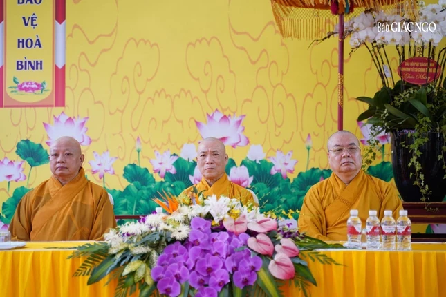 Hòa thượng Thích Thanh Nhiễu, Hoà thượng Thích Bảo Nghiêm, Hoà thượng Thích Lệ Trang