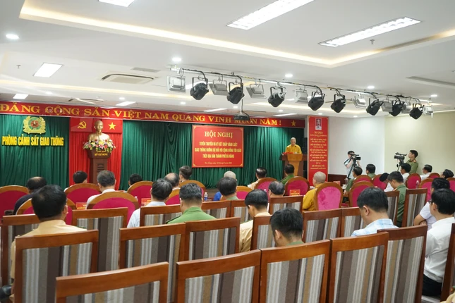 Quang cảnh hội nghị Quang cảnh hội nghị