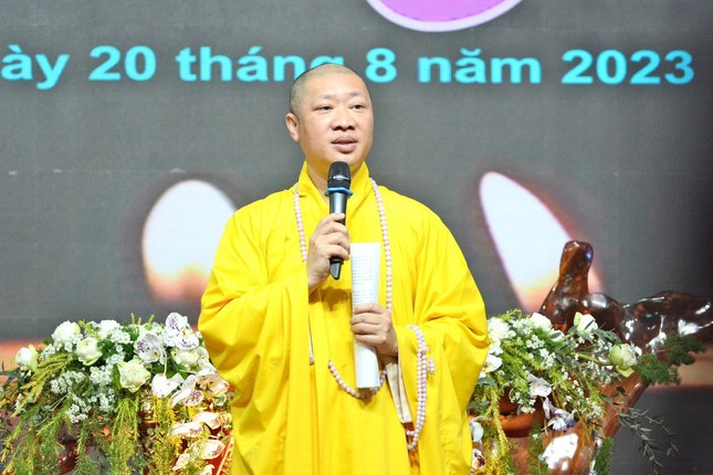 Thượng tọa Thích Thiện Thuận phát biểu khai mạc Thượng tọa Thích Thiện Thuận phát biểu khai mạc
