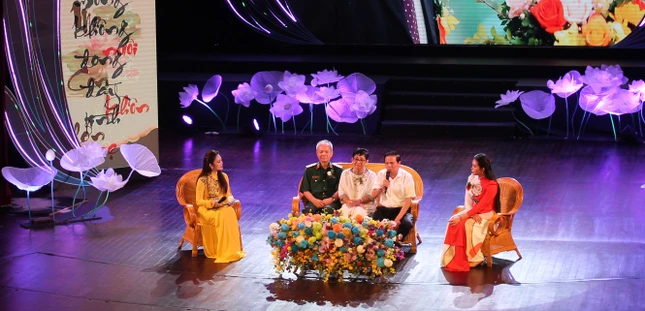 Buổi tọa đàm ngắn, chia sẻ về truyền thống đạo hiếu của người dân Việt Nam