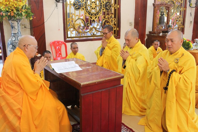 Chư Tăng tác pháp Tự tứ