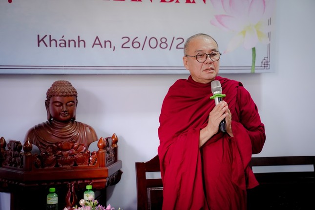 Thượng tọa Thích Giác Trí phát biểu khai mạc