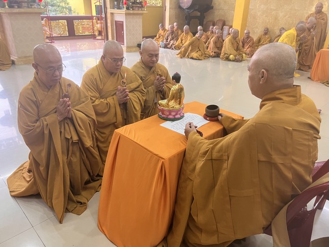 Chư Tăng tác pháp Tự tứ Chư Tăng tác pháp Tự tứ