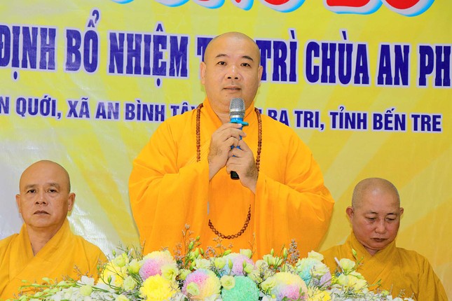 Thượng tọa Thích Trí Thọ ban đạo từ Thượng tọa Thích Trí Thọ ban đạo từ