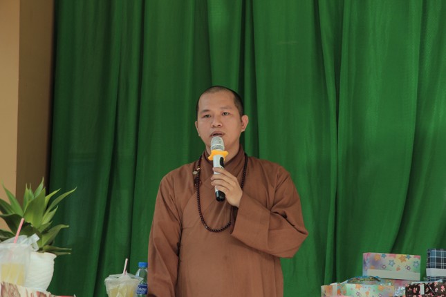 Đại đức Thích Thiện Chí phát biểu khai mạc Đại đức Thích Thiện Chí phát biểu khai mạc