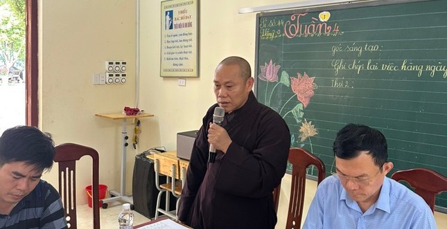 Thượng tọa Thích Thanh Thạch phát biểu