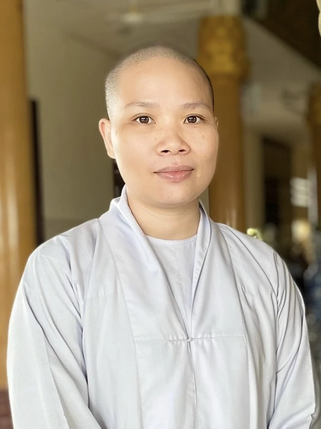 Tác giả Diệu Huệ