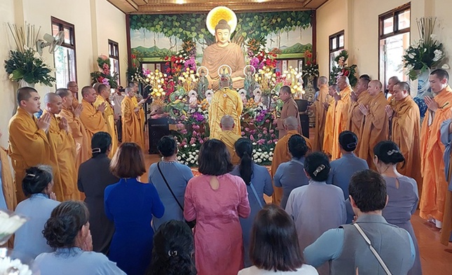 Quang cảnh buổi lễ