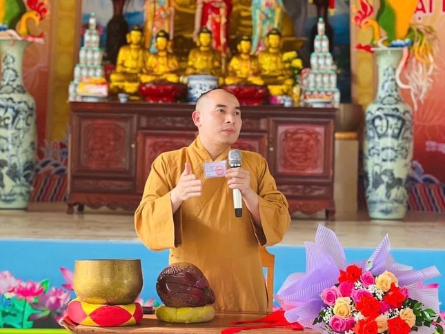 Đại đức Thích Tuệ Minh phát biểu