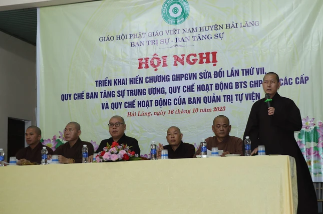 Đại đức Thích Từ Nguyện phát biểu