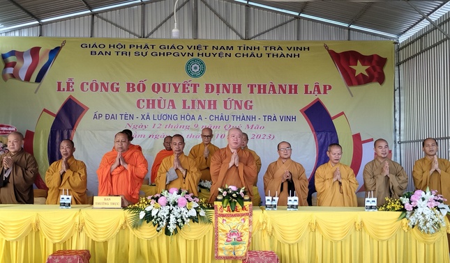 Niệm Phật cầu gia hộ