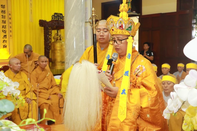 Thượng tọa Thích Chí Tâm cung tuyên pháp ngữ