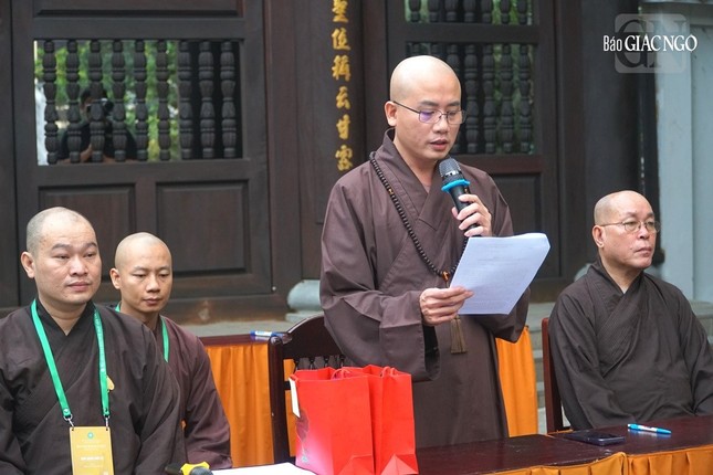 Thượng tọa Thích Minh Cần phổ biến Thanh quy đến các giới tử