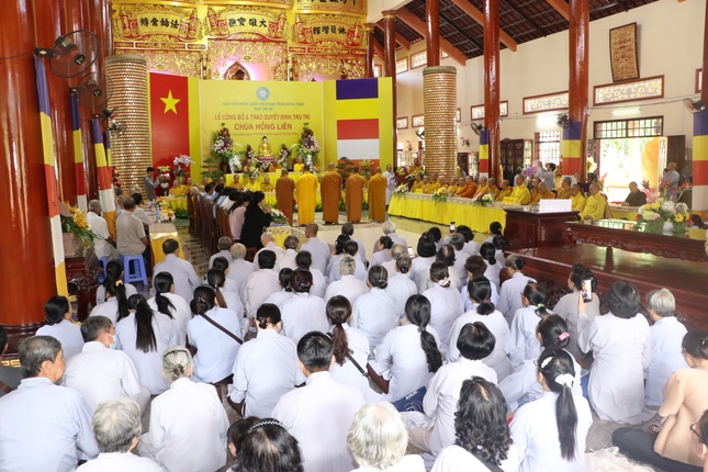 Quang cảnh buổi lễ