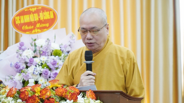 Hòa thượng Thích Thanh Đạt phát biểu đề dẫn
