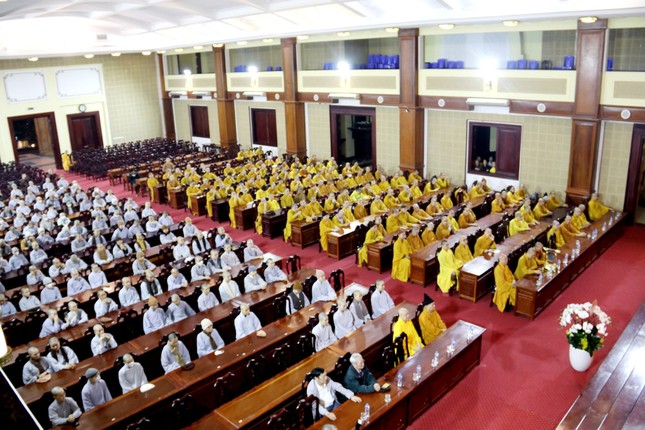 Hơn 500 Tăng Ni sinh Học viện dự lễ tri ân Hơn 500 Tăng Ni sinh Học viện dự lễ tri ân