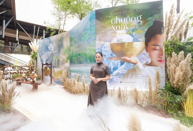 Tác giả Hoàng Tuyết Mai