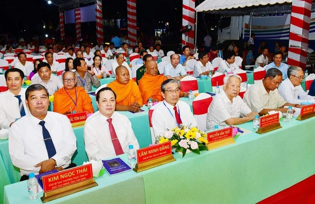 Chư Tăng, đại biểu tham dự