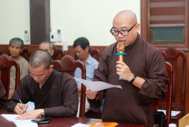 Đại đức Thích Bảo Hưng triển khai Thông tư số 795/HĐTS về việc hướng dẫn thành lập Ban Quản trị cơ sở tự viện nhiệm kỳ 2022-2027