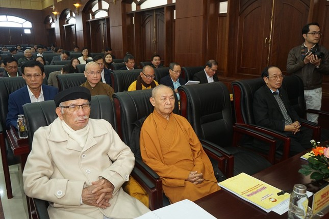 Chư tôn đức, đại biểu tham dự hội nghị