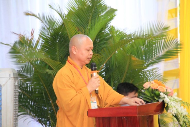 Đại đức Thích Nguyên Tú phát biểu khai mạc