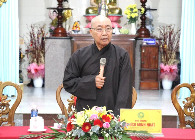 Hòa thượng Thích Minh Nhật phát biểu khai mạc