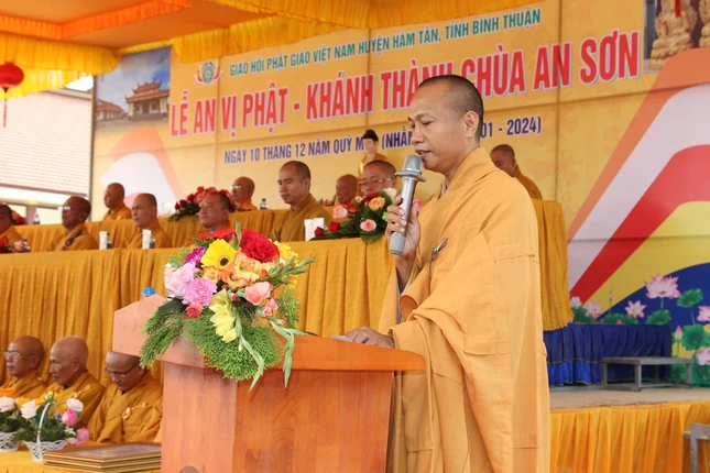 Đại đức Thích Nguyên An phát biểu khai mạc