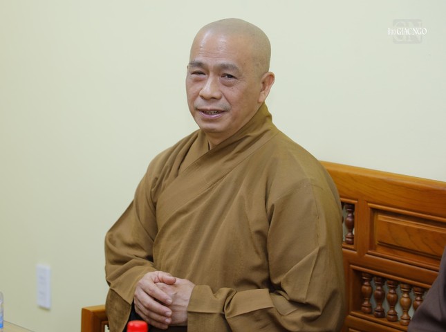 Thượng tọa Thích Tâm Chơn phát biểu tri ân Thượng tọa Thích Tâm Chơn phát biểu tri ân