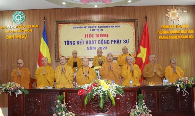 Niệm Phật cầu gia hộ