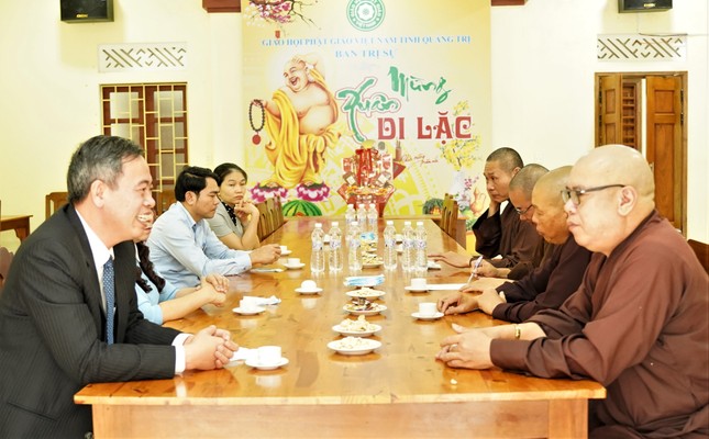 Quang cảnh buổi gặp mặt thân mật