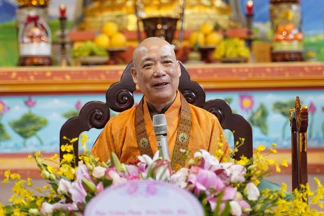 Hòa thượng Thích Bảo Nghiêm sách tấn các Phật tử đầu năm