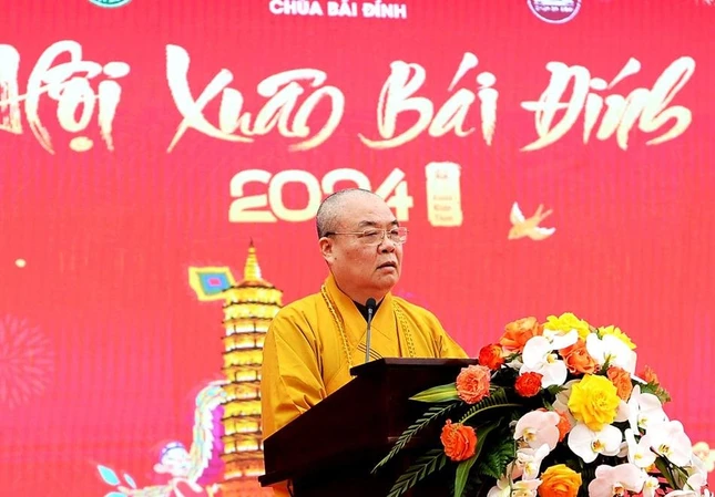 Trưởng lão Hòa thượng Thích Thanh Nhiễu phát biểu khai mạc