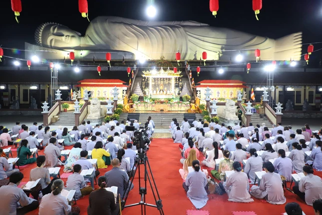 Quang cảnh buổi lễ