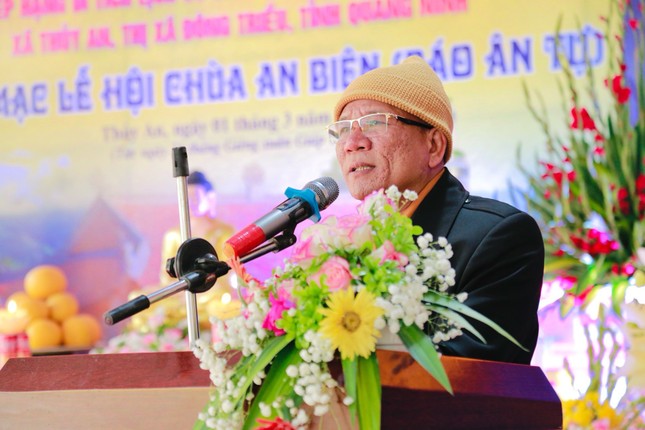 Thượng tọa Thích Đạo Hiển phát biểu chúc mừng