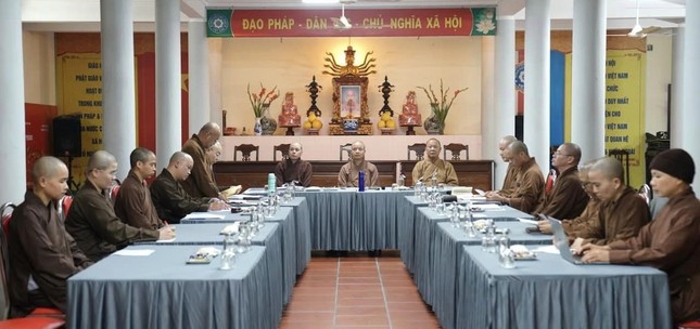 Quang cảnh phiên họp