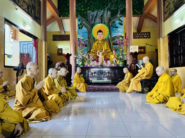 Hòa thượng Thích Trực Giáo trùng tuyên giới luật Hòa thượng Thích Trực Giáo trùng tuyên giới luật